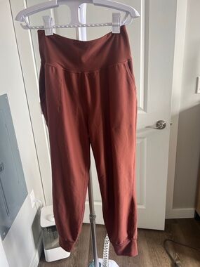 Old Navy Rust-Toned High Waist Jogger Pants